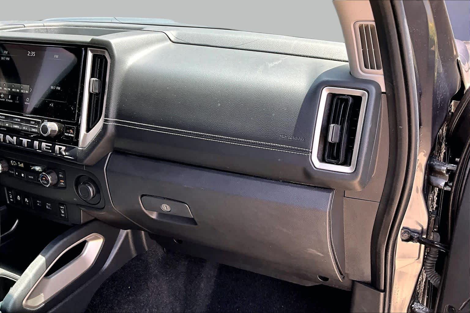 2025 Nissan Frontier SV Gun Metallic at Beck & Masten Kia