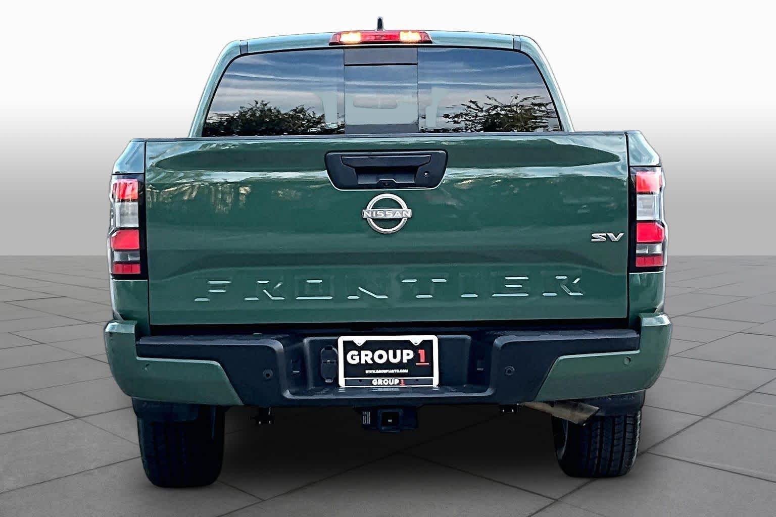 2023 Nissan Frontier photo 5 of 37