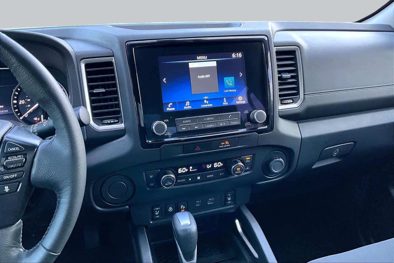 2023 Nissan Frontier photo 7 of 37