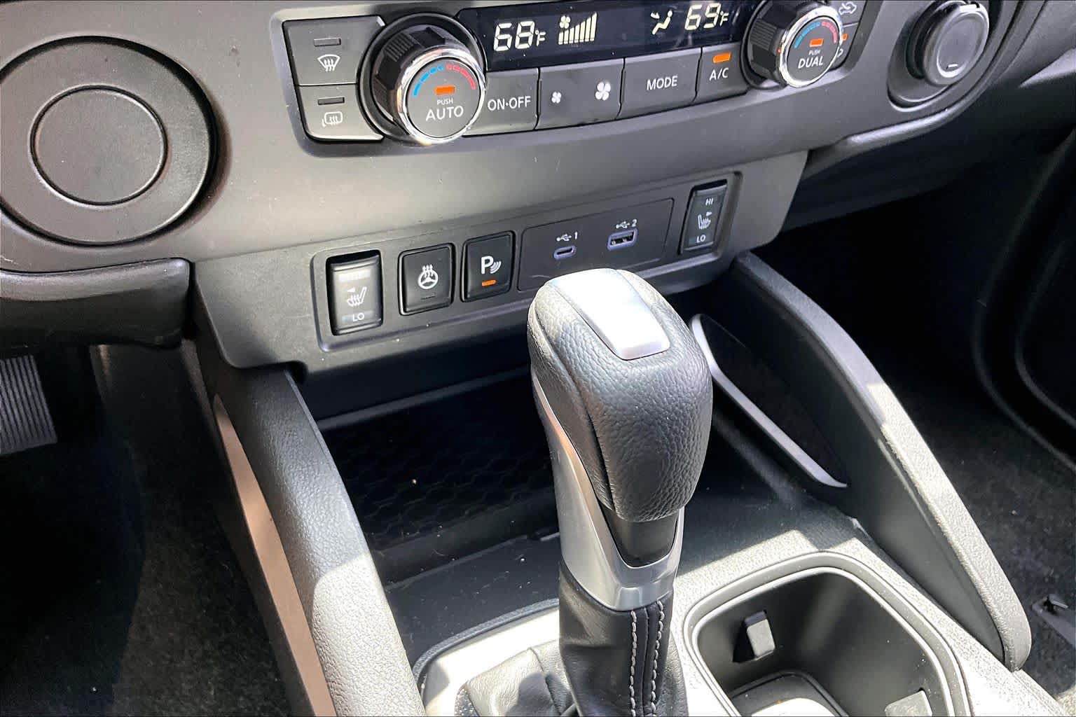 2025 Nissan Frontier SV Tactical Green Metallic at Beck & Masten Kia