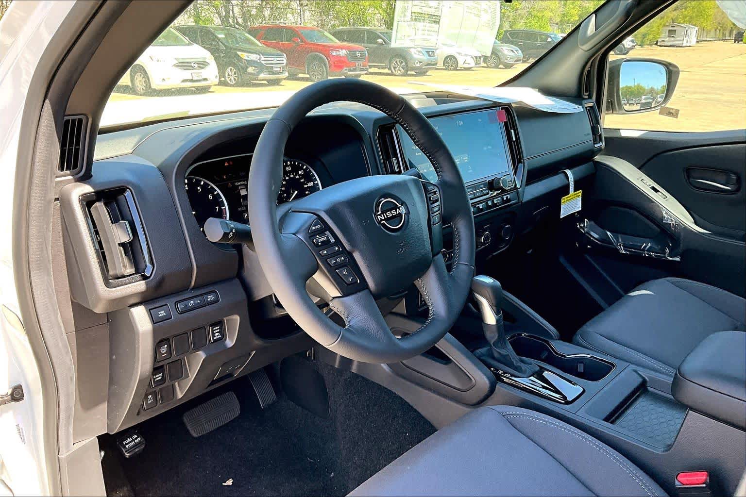 2026 Nissan Frontier SV - 9