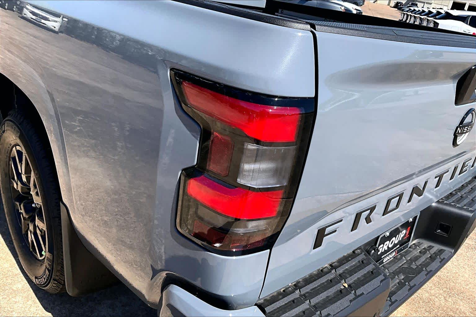 2026 Nissan Frontier SV - 11