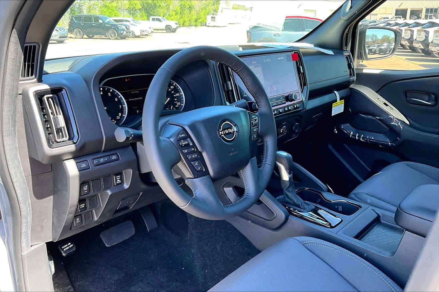 2026 Nissan Frontier SV - 9