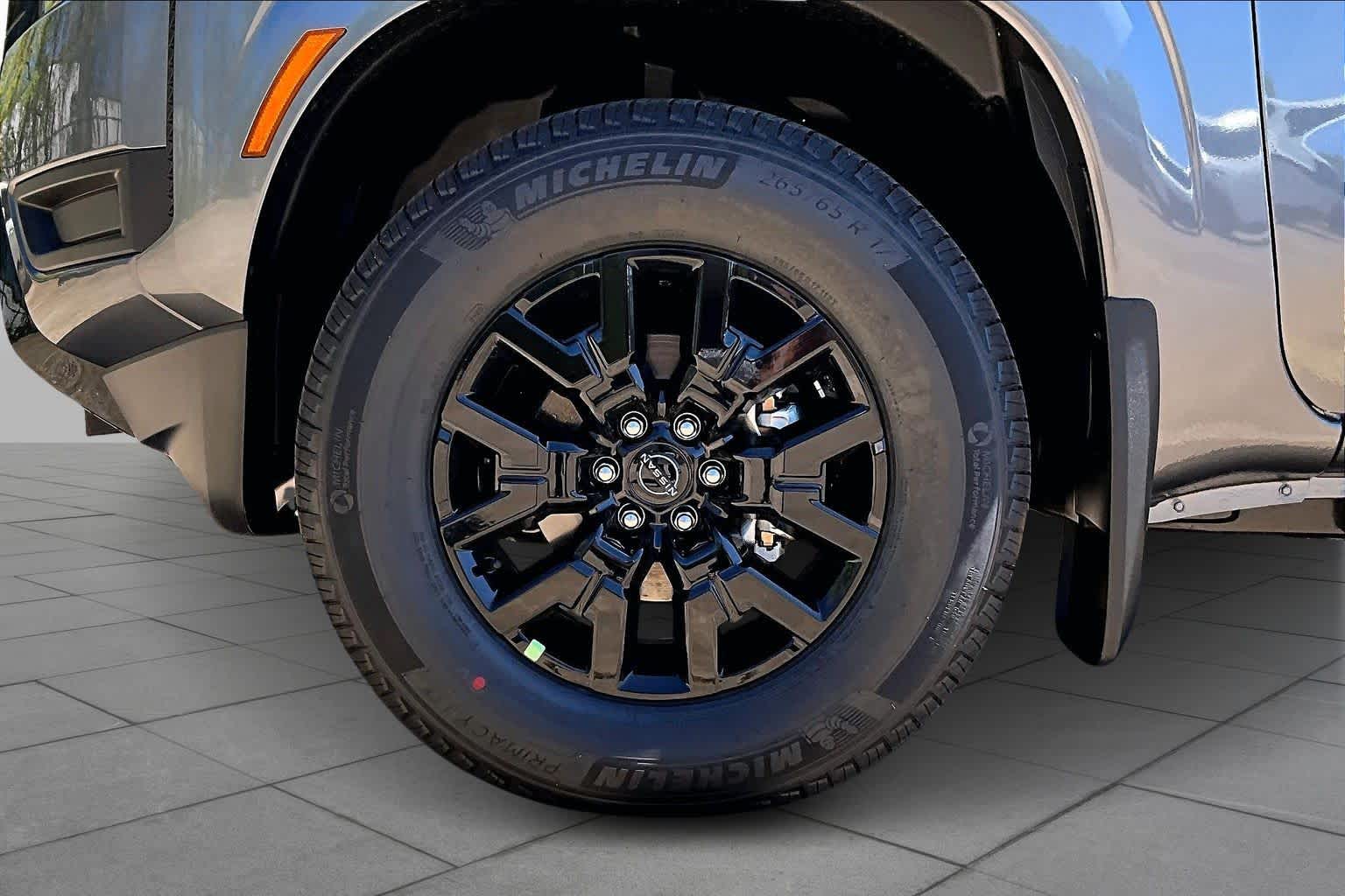 2026 Nissan Frontier SV - 8