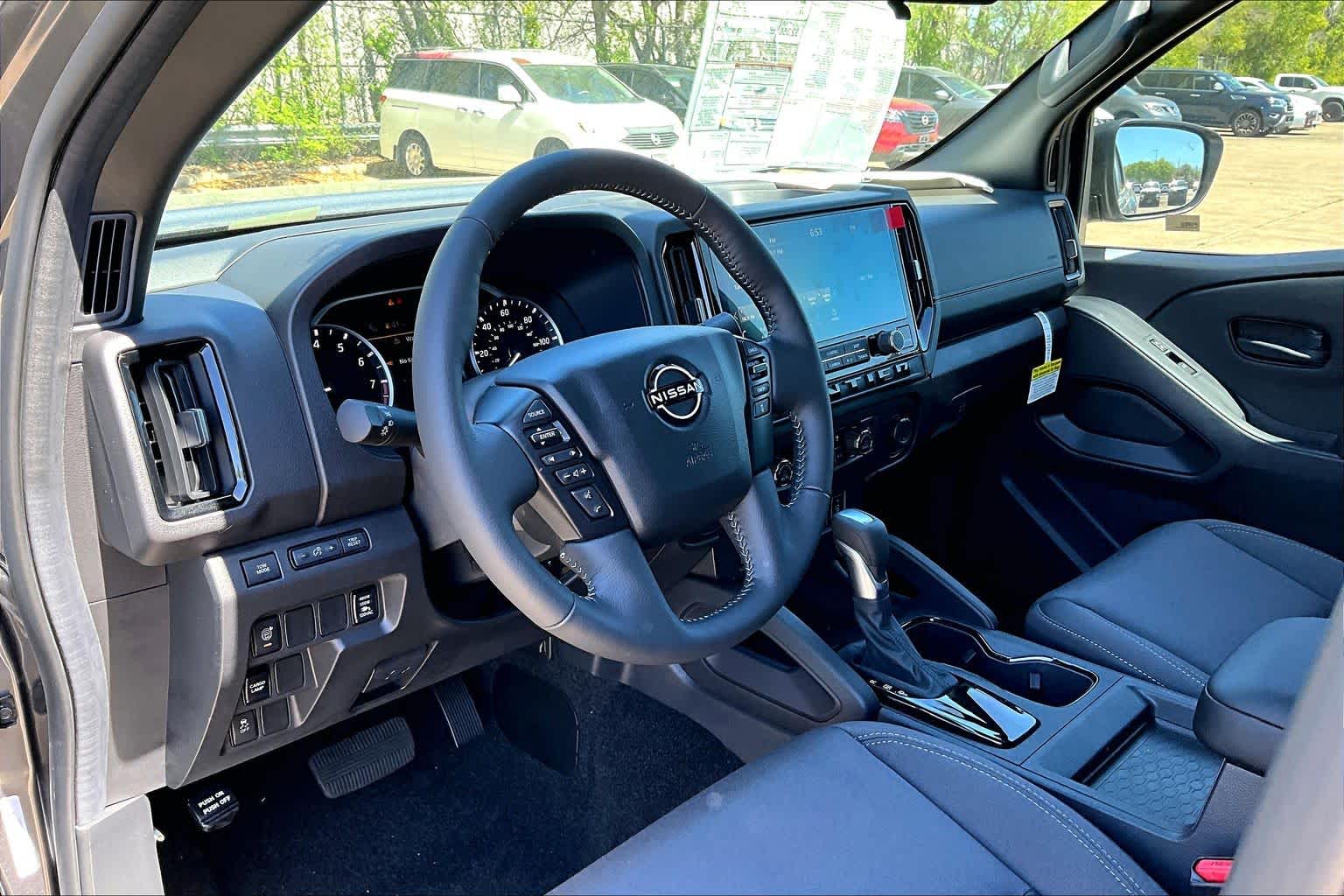 2026 Nissan Frontier SV - 9