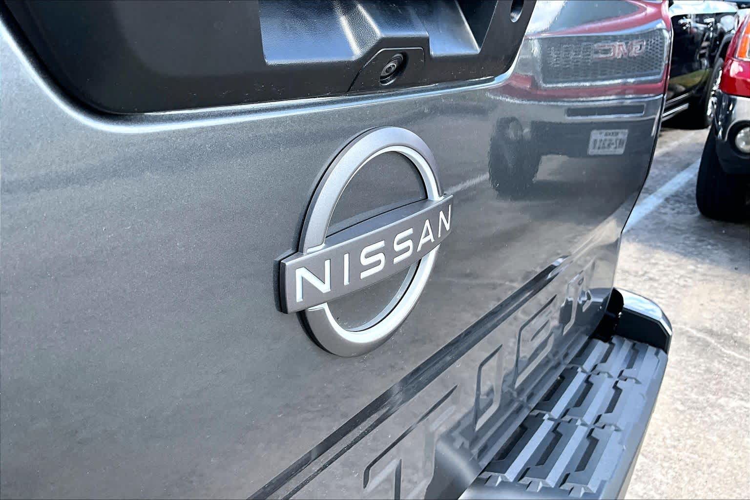 2027 Nissan Frontier SV - 7