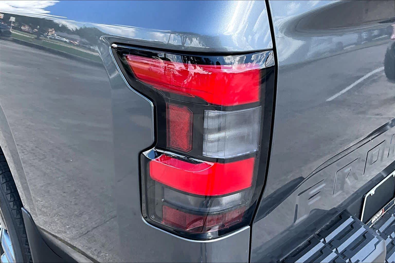 2027 Nissan Frontier SV - 11