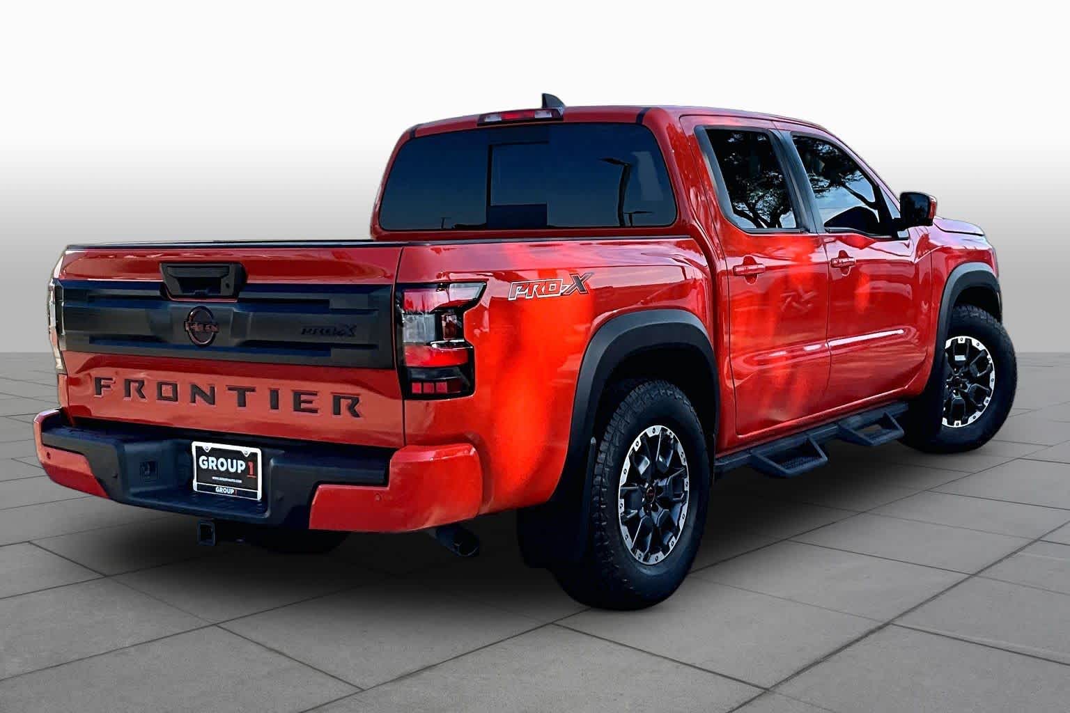 2026 Nissan Frontier photo 12 of 34