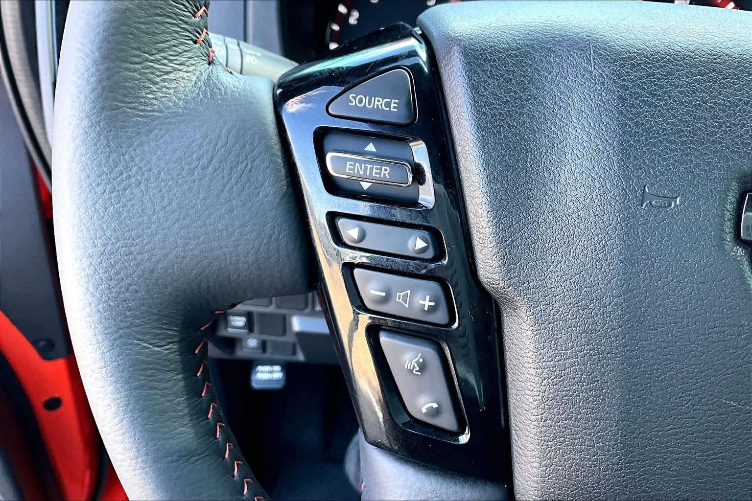 2026 Nissan Frontier photo 32 of 34