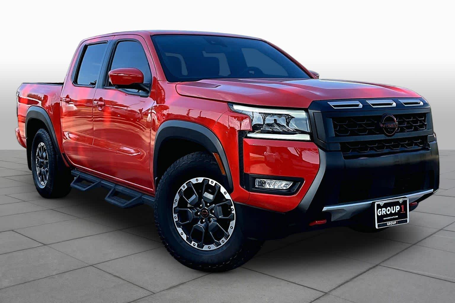 2026 Nissan Frontier photo 3 of 34