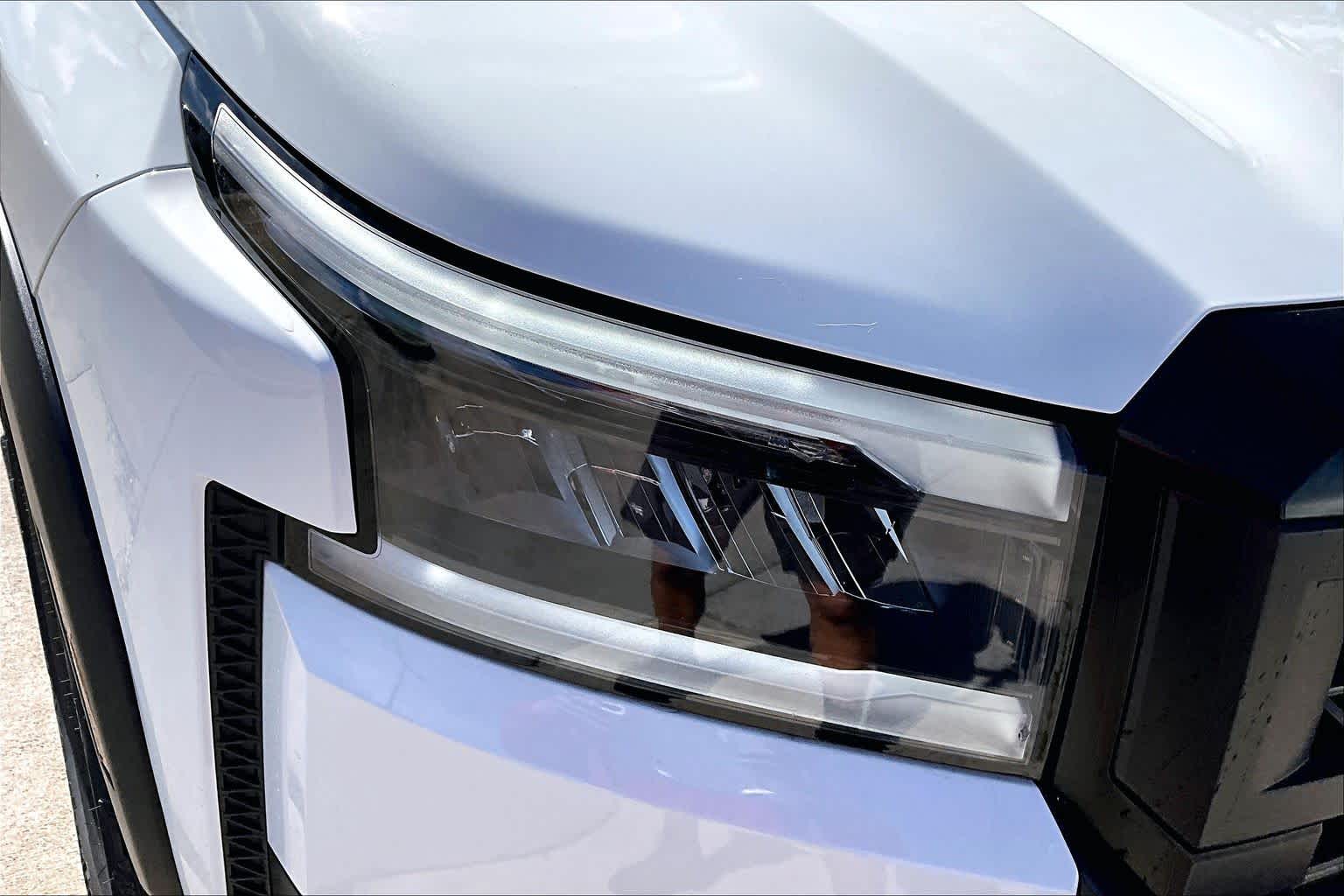 2026 Nissan Frontier PRO-X Glacier White at Sterling McCall Nissan