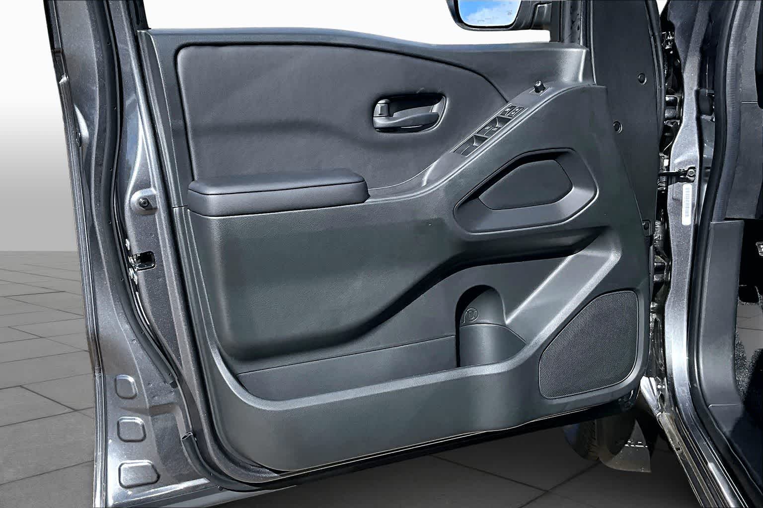 2026 Nissan Frontier SV Gun Metallic at Sterling McCall Nissan