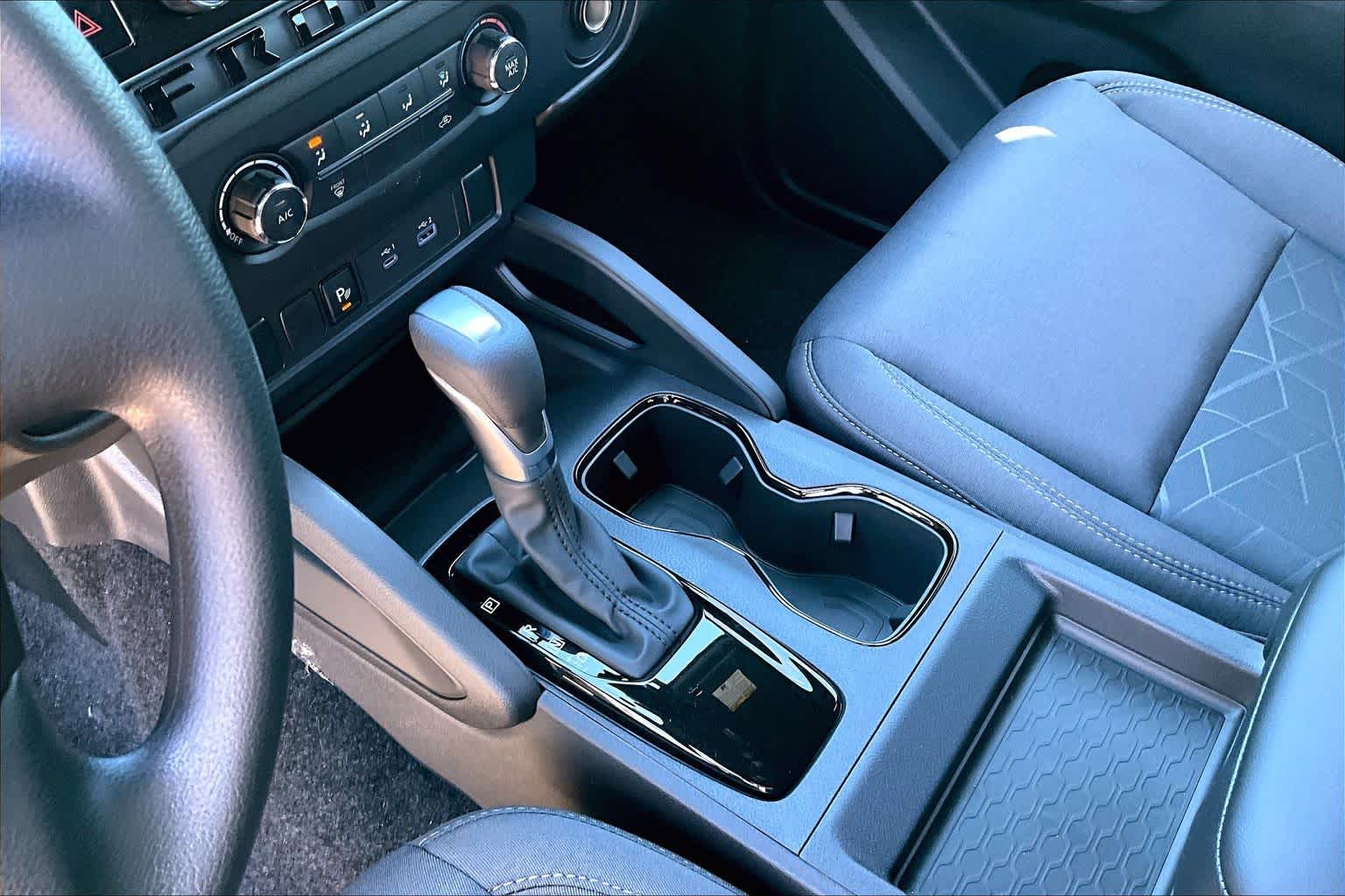 2026 Nissan Frontier SV - 10