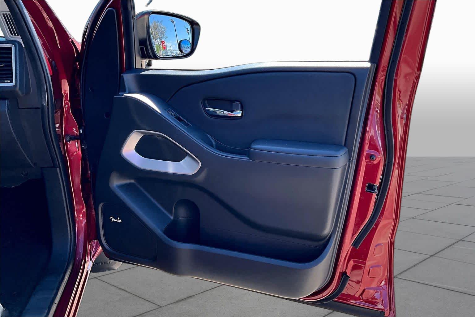 2024 Nissan Frontier photo 23 of 35