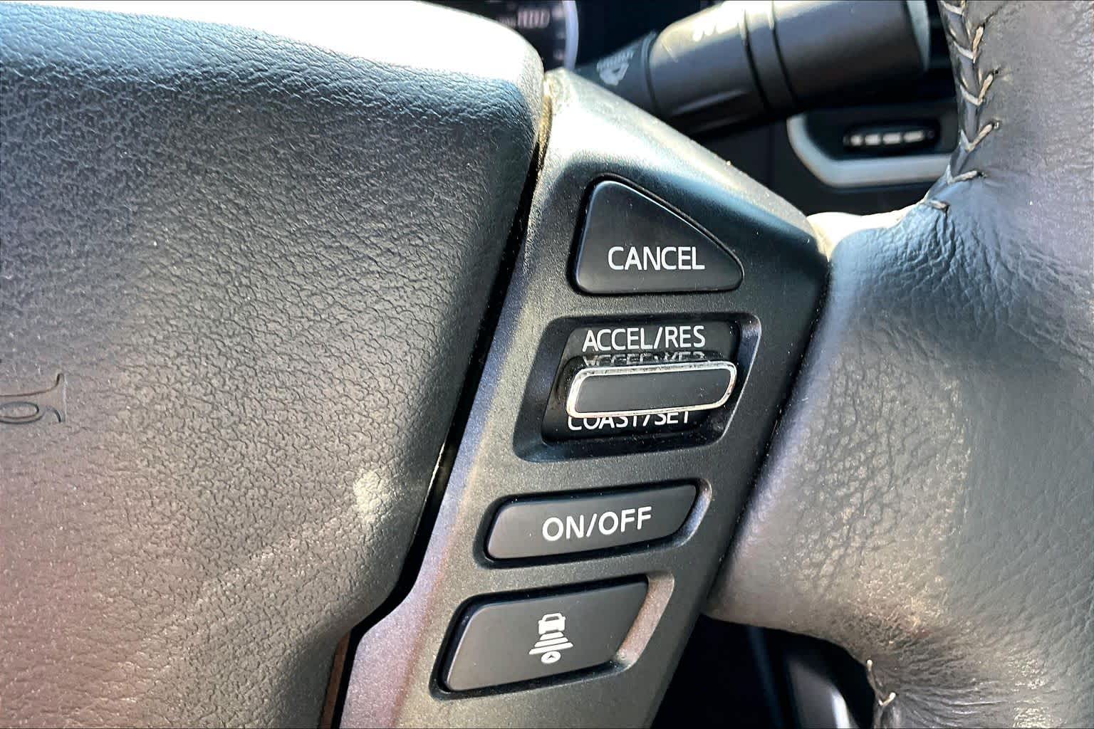2024 Nissan Frontier photo 33 of 35
