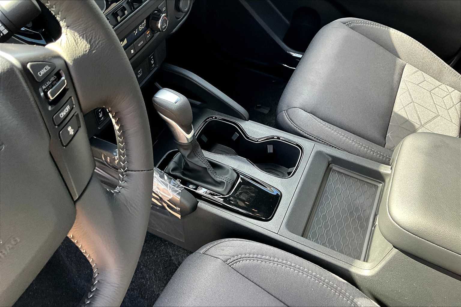 2026 Nissan Frontier SV Glacier White at Sterling McCall Nissan