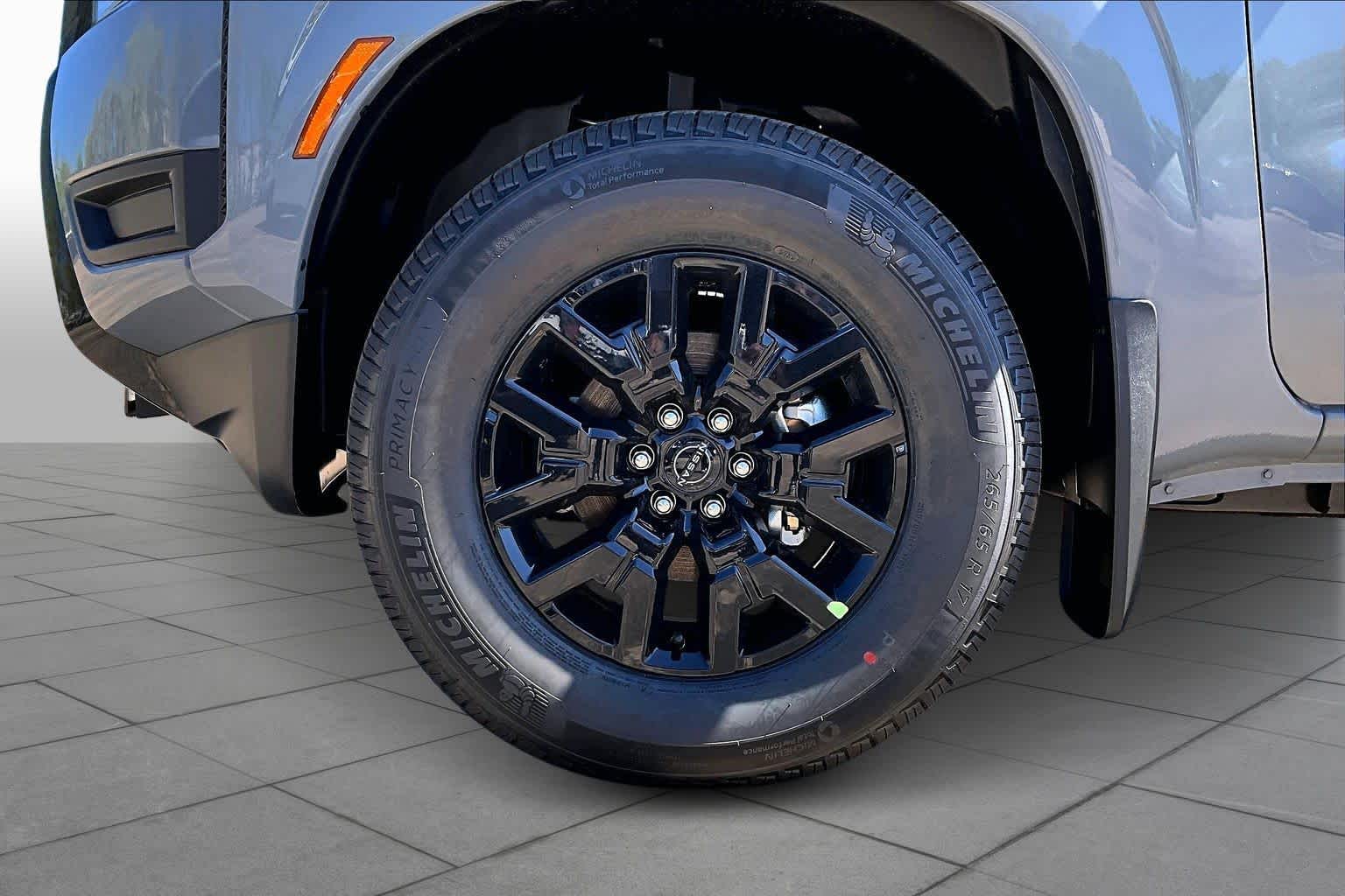 2026 Nissan Frontier SV - 8