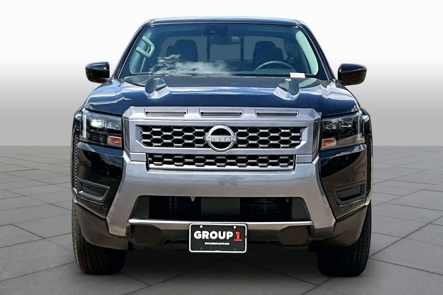 2027 Nissan Frontier photo 3 of 20