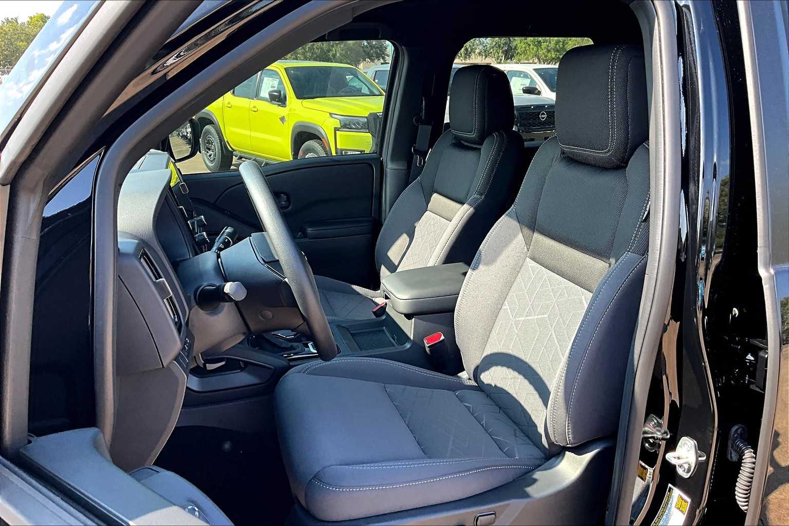 2026 Nissan Frontier SV Super Black at Sterling McCall Nissan