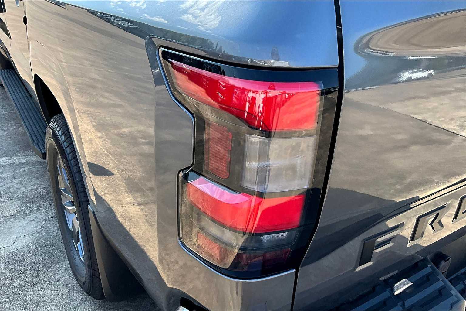 2026 Nissan Frontier SV Gun Metallic at Sterling McCall Nissan