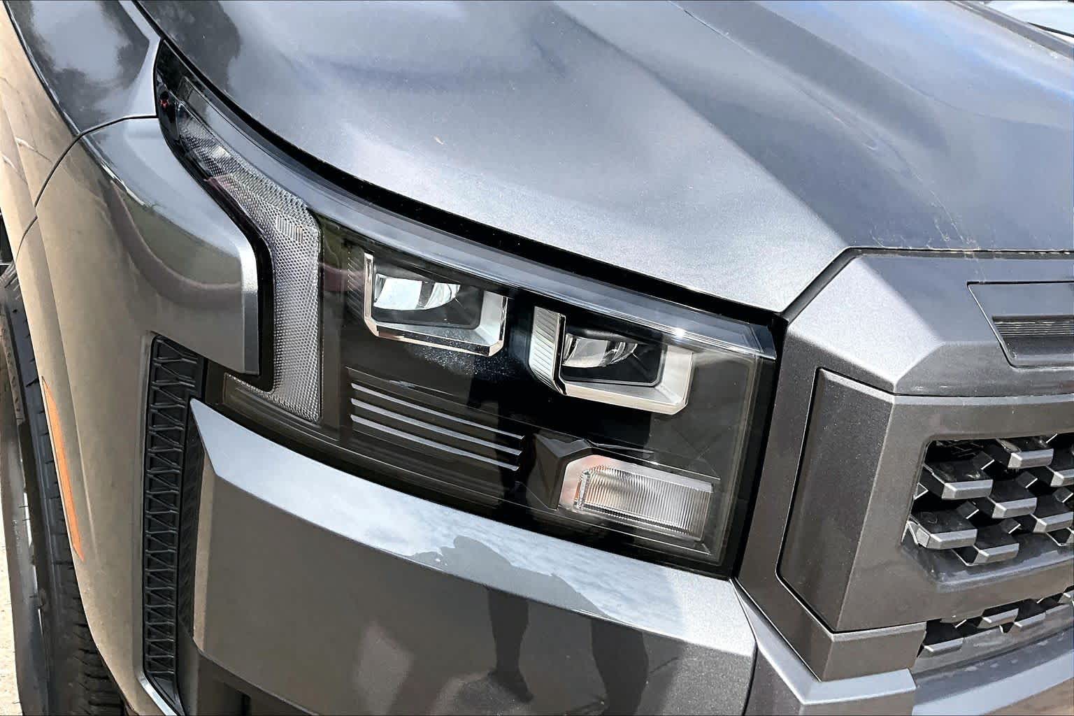 2026 Nissan Frontier SV Gun Metallic at Sterling McCall Nissan