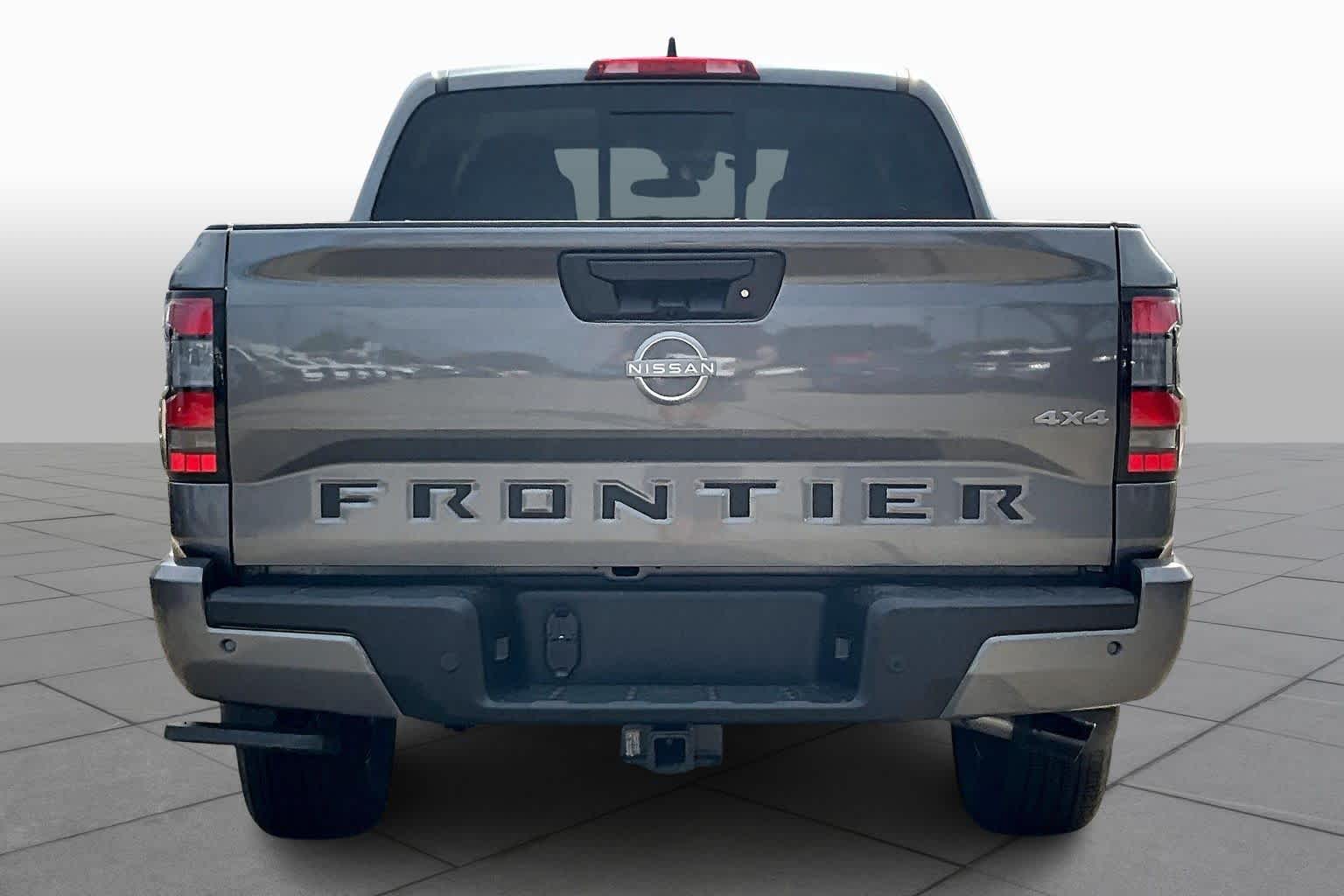 2026 Nissan Frontier SV Gun Metallic at Sterling McCall Nissan