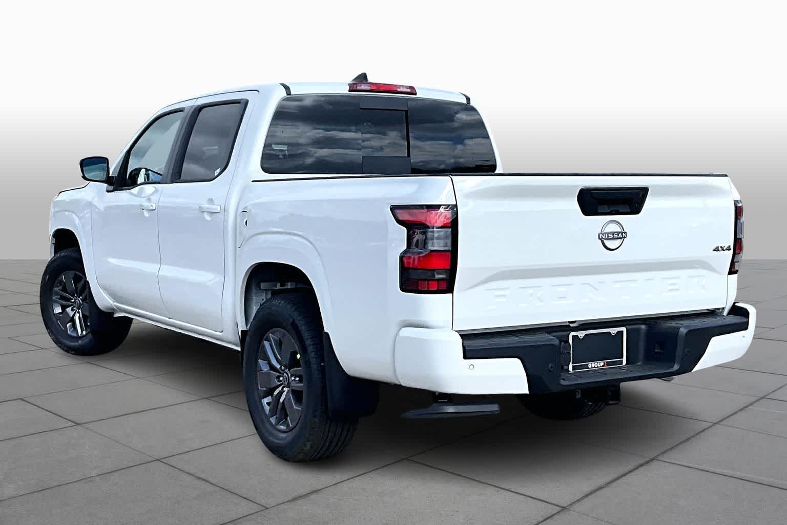 2026 Nissan Frontier SV - 6
