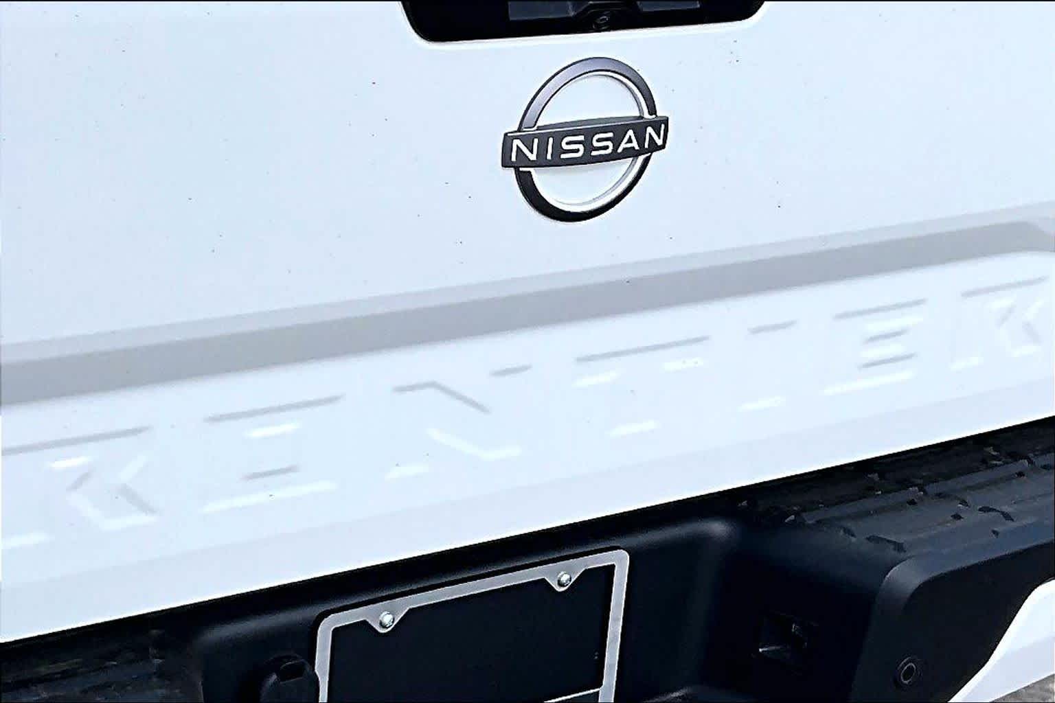 2026 Nissan Frontier SV - 7
