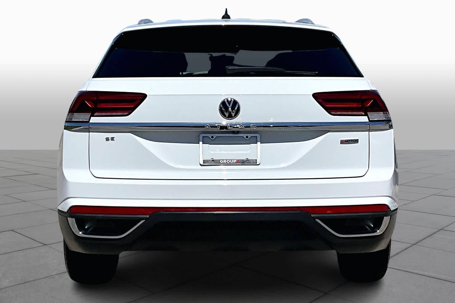2021 Volkswagen Atlas Cross Sport 2.0T SE - 4