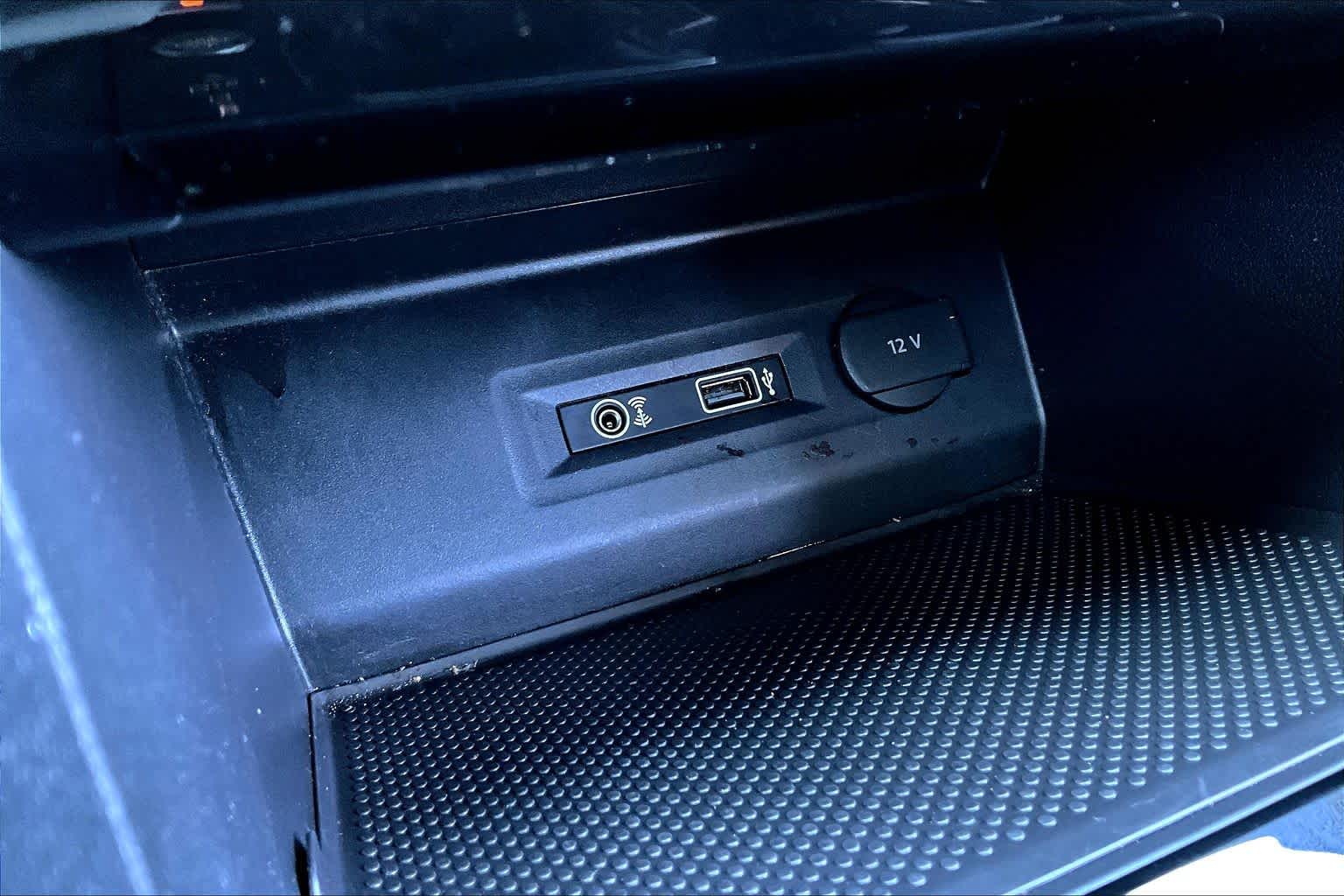 2018 Volkswagen Atlas 3.6L V6 SEL Tourmaline Blue Metallic at BMW of West Houston