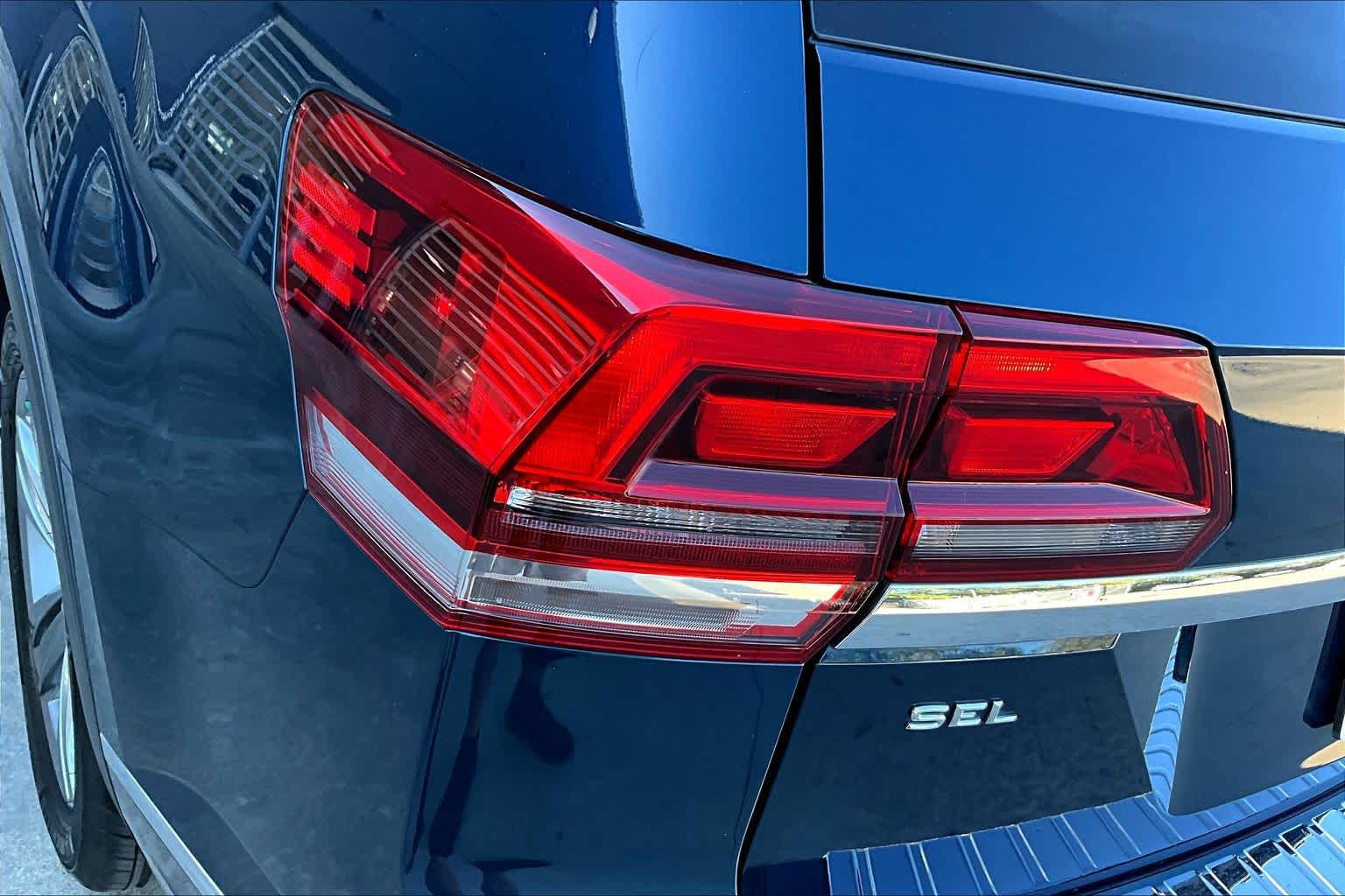 2018 Volkswagen Atlas 3.6L V6 SEL Tourmaline Blue Metallic at BMW of West Houston