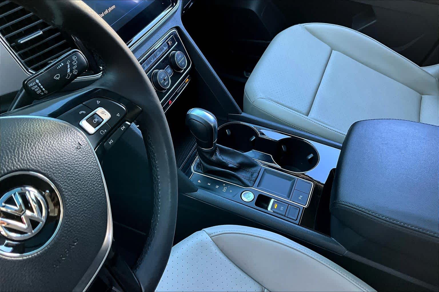 2018 Volkswagen Atlas 3.6L V6 SEL Tourmaline Blue Metallic at BMW of West Houston