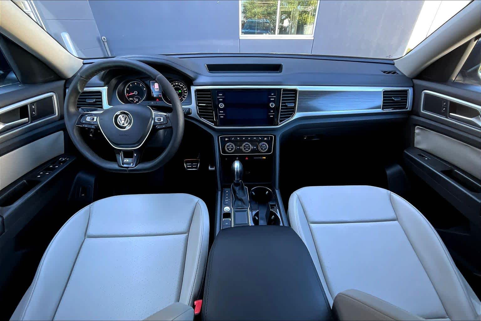 2018 Volkswagen Atlas 3.6L V6 SEL Tourmaline Blue Metallic at BMW of West Houston