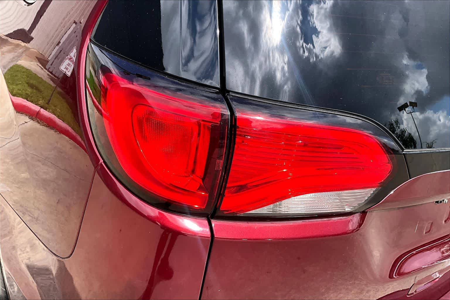 2018 Chrysler Pacifica Limited Velvet Red Pearlcoat at AutoNation USA Katy