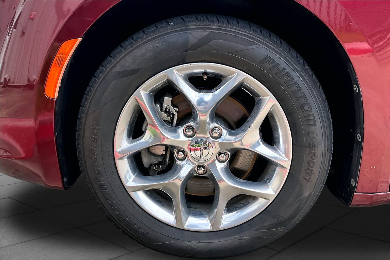 2018 Chrysler Pacifica Limited Velvet Red Pearlcoat at AutoNation USA Katy