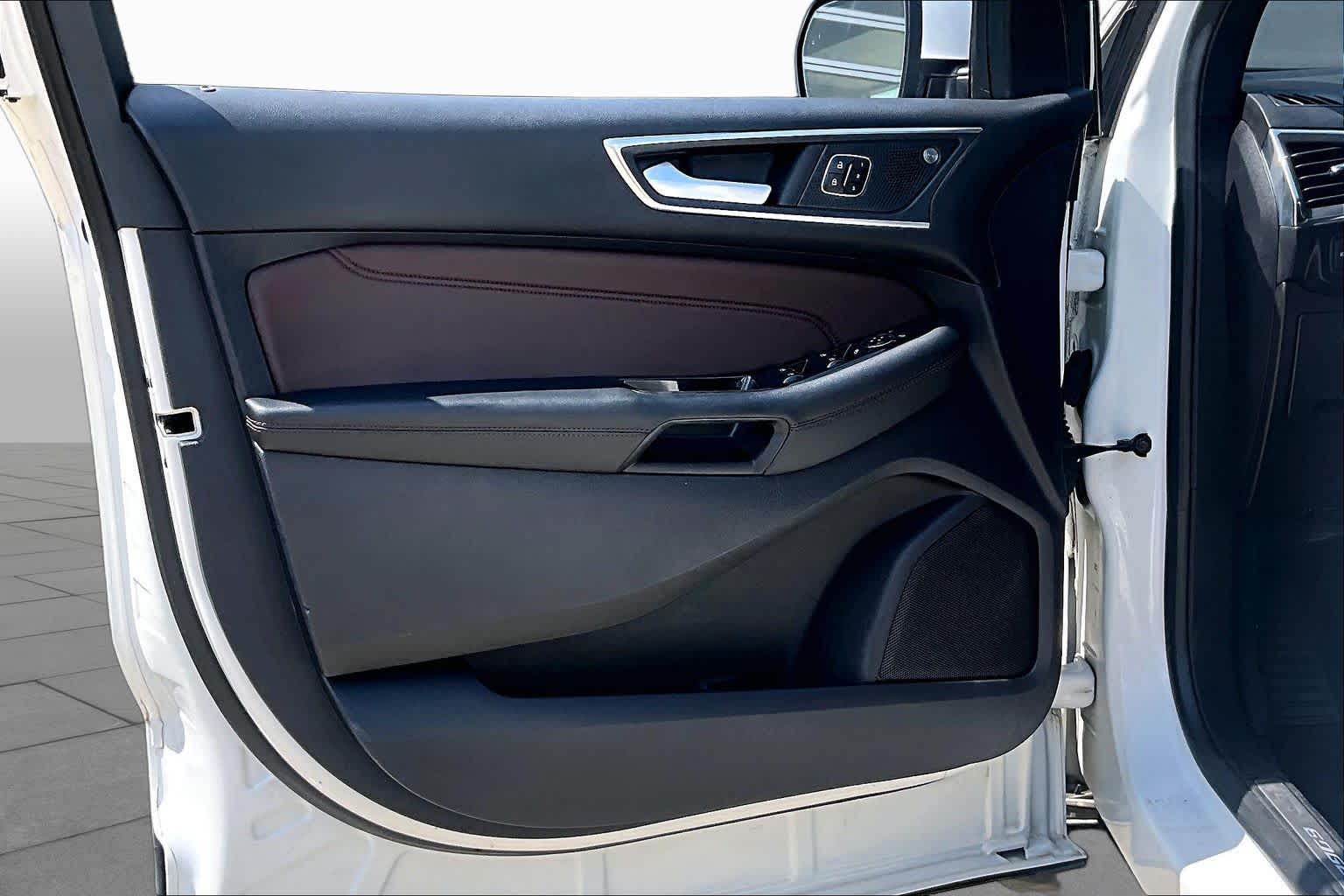 2020 Ford Edge Titanium Star White Metallic Tri-Coat at Tomball Ford