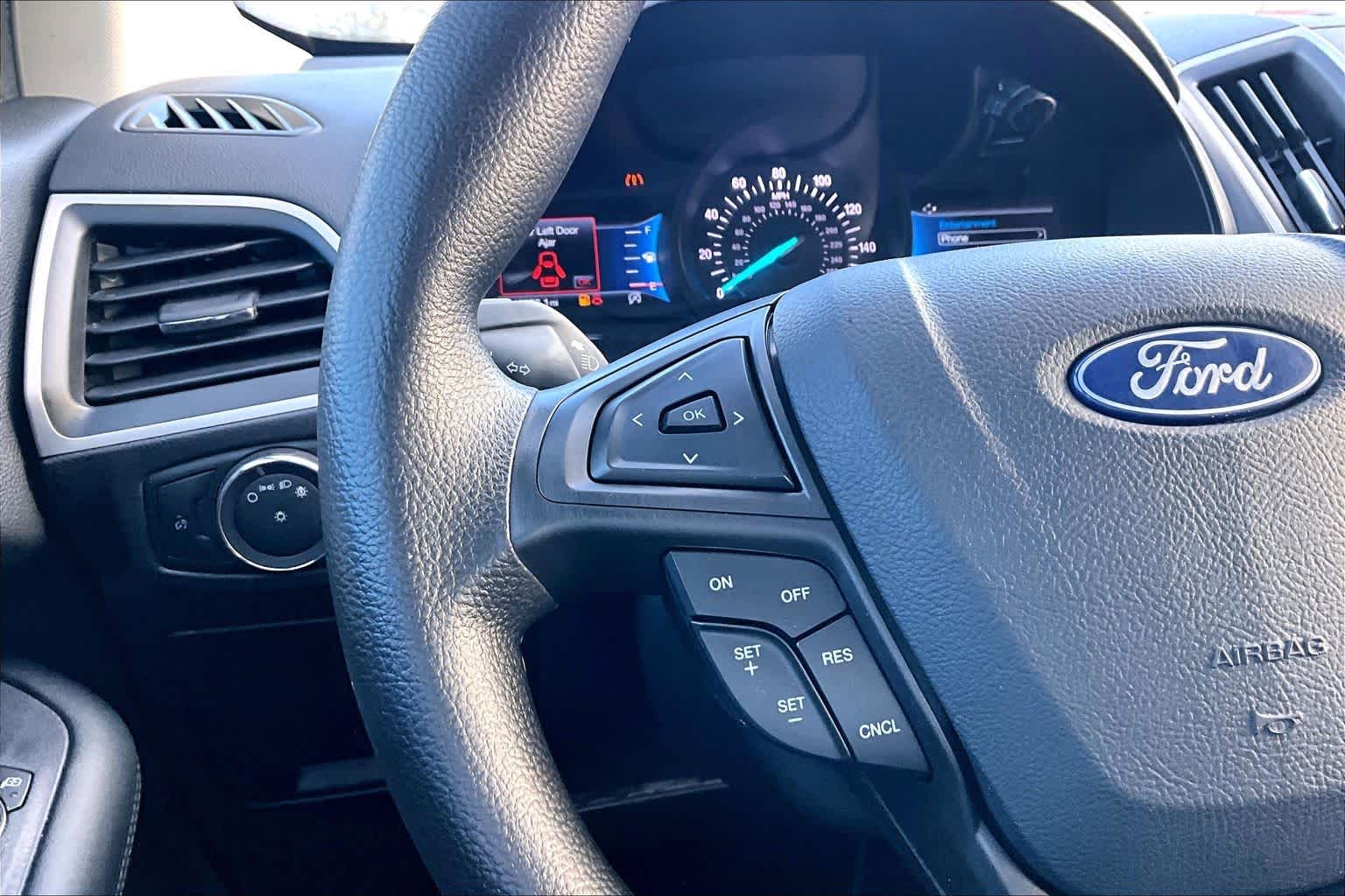 2022 Ford Edge SE Iconic Silver Metallic at Tomball Ford