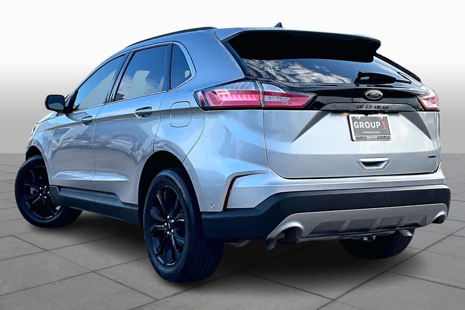 2022 Ford Edge SE Iconic Silver Metallic at Tomball Ford