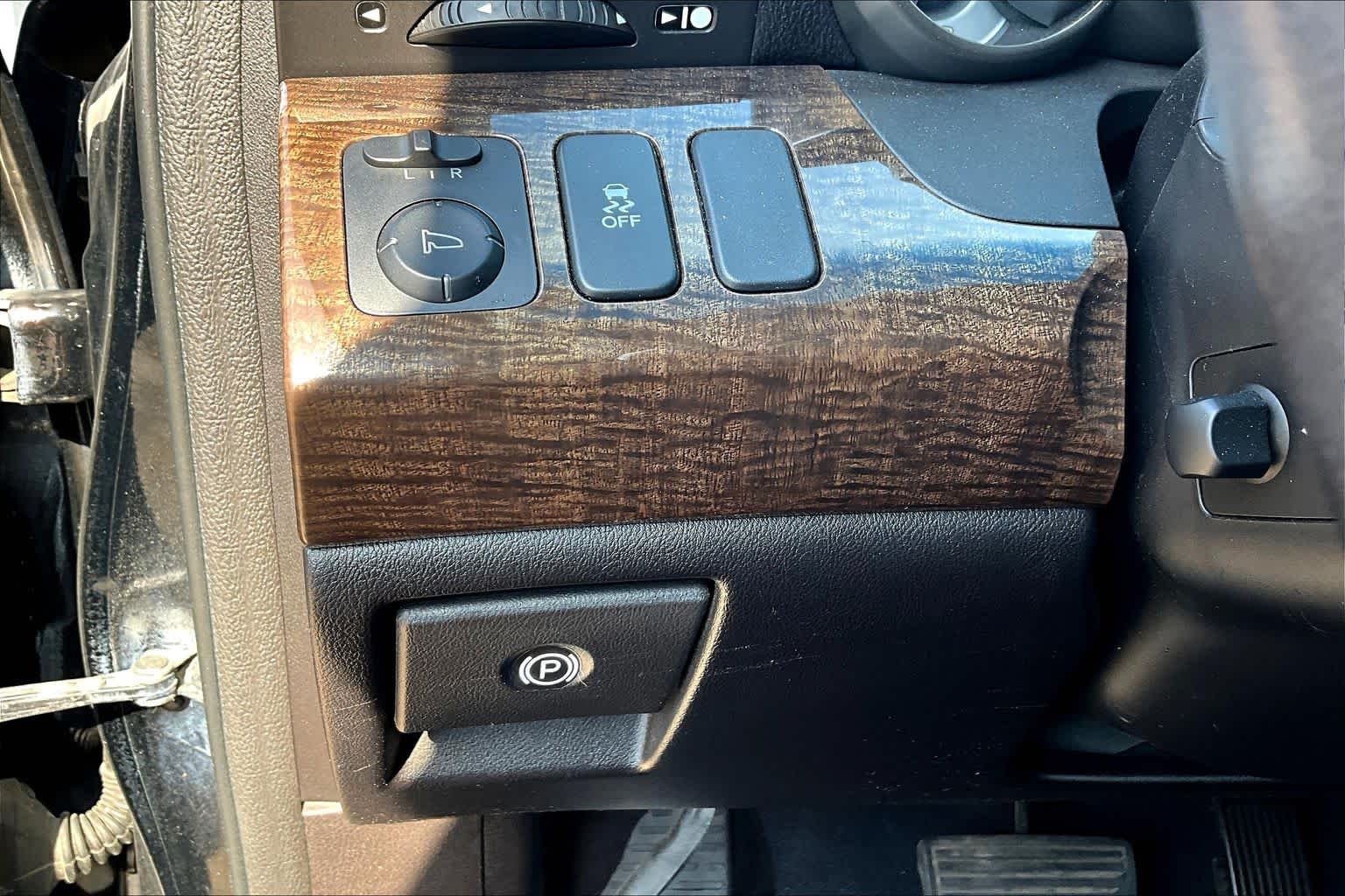 2013 Acura MDX  Aspen White Pearl at Texan GMC Buick