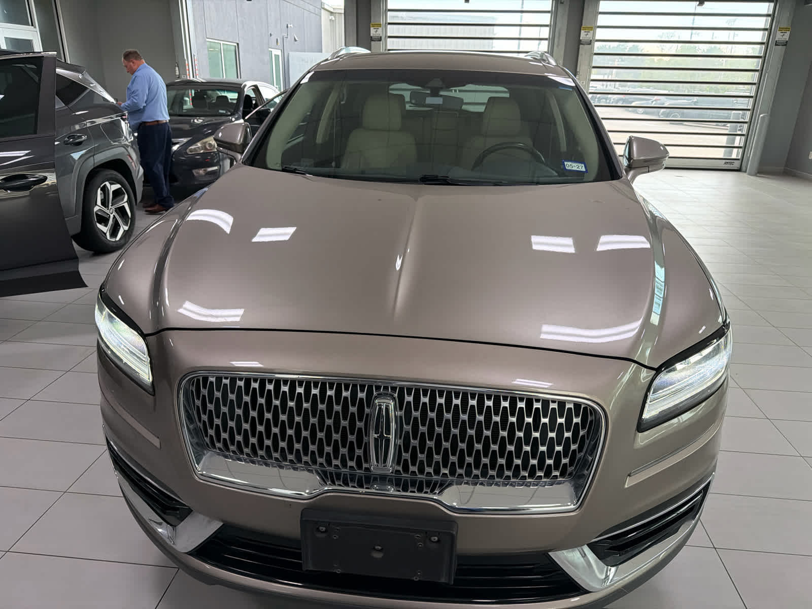 2019 Lincoln Nautilus Select Iced Mocha Premium Colorant at Sterling McCall Nissan