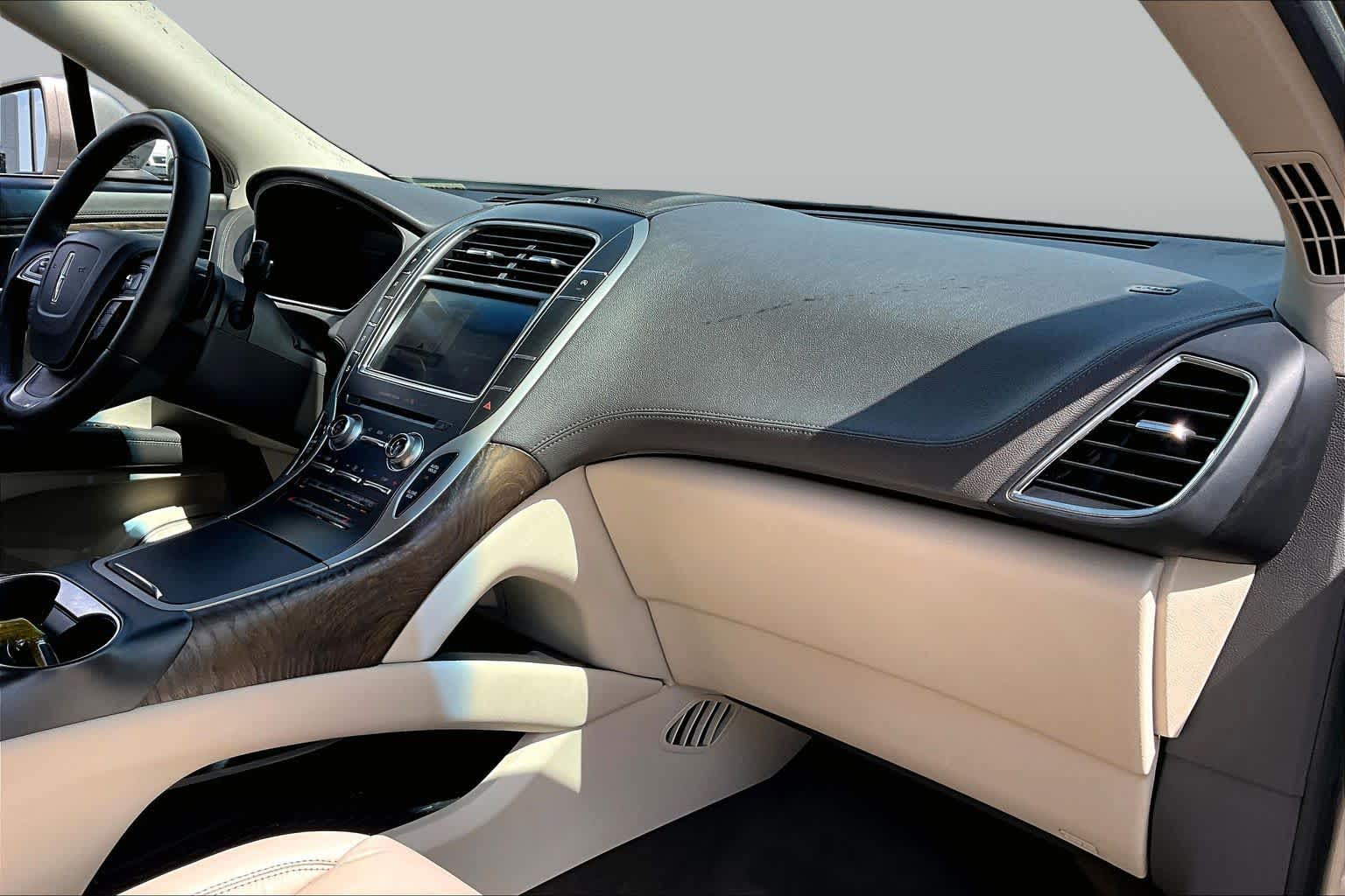 2019 Lincoln Nautilus Select Iced Mocha at Sterling McCall Nissan