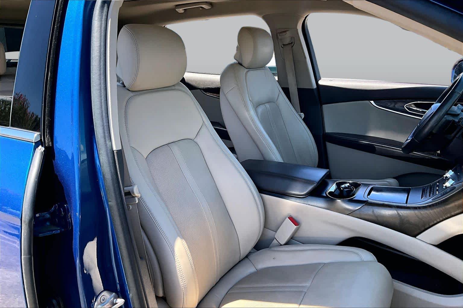 2020 Lincoln Nautilus Reserve - 8