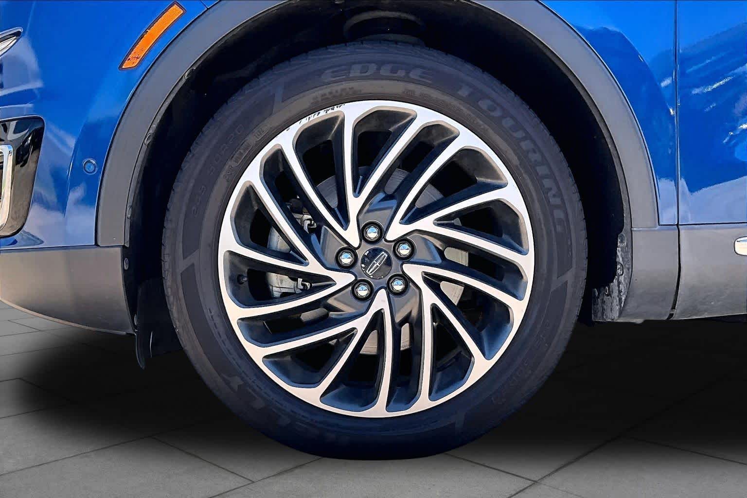 2020 Lincoln Nautilus Reserve - 10