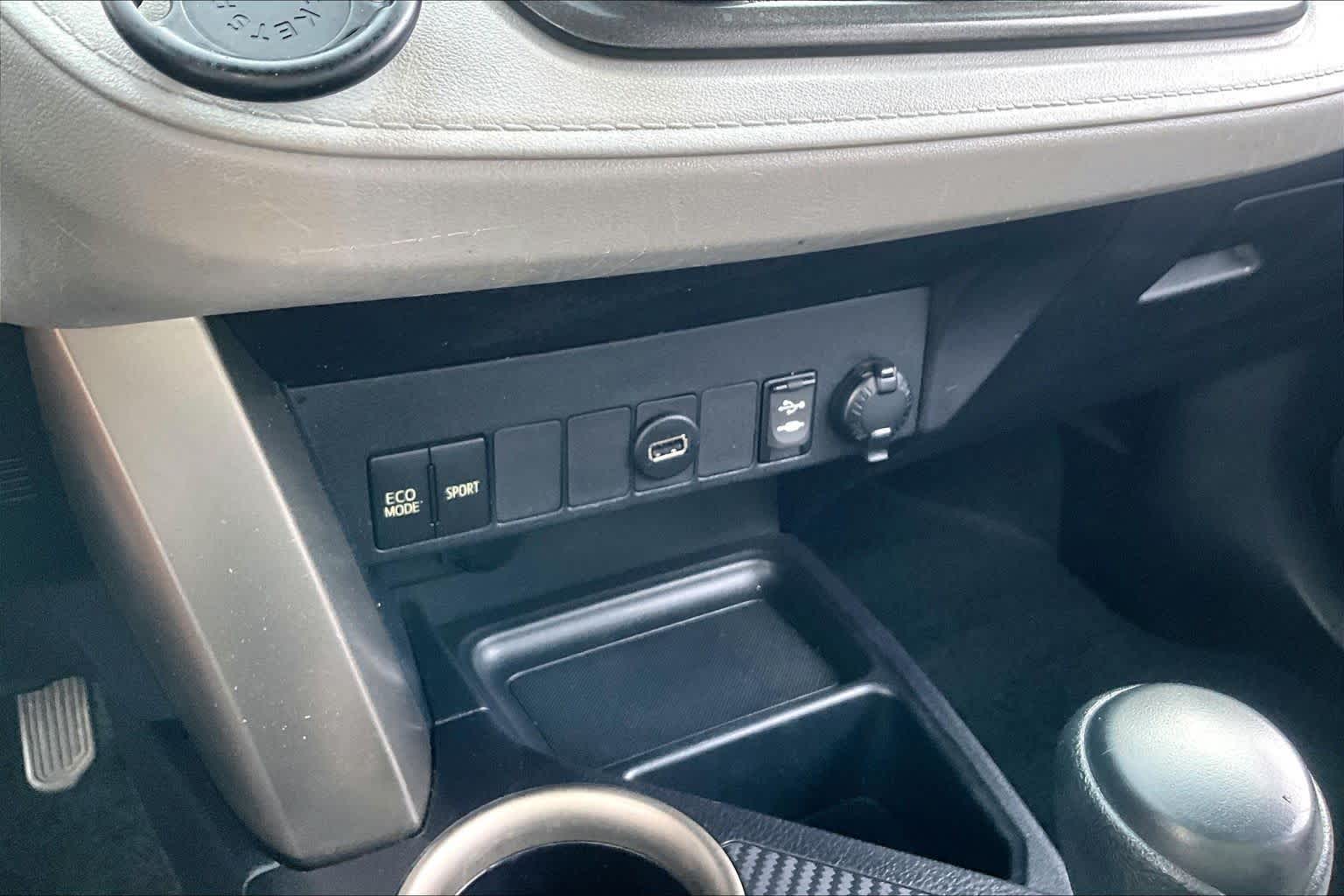 2013 Toyota RAV4 LE Magnetic Gray Metallic at AutoNation USA Houston