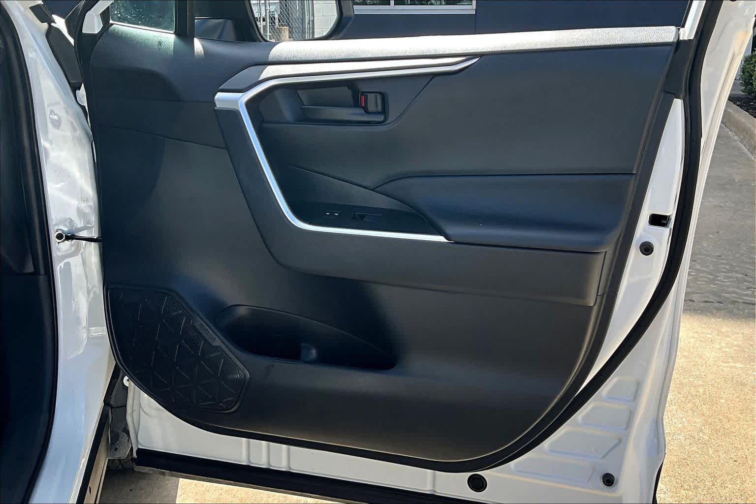 2025 Toyota RAV4 LE Ice Cap at AutoNation USA Houston