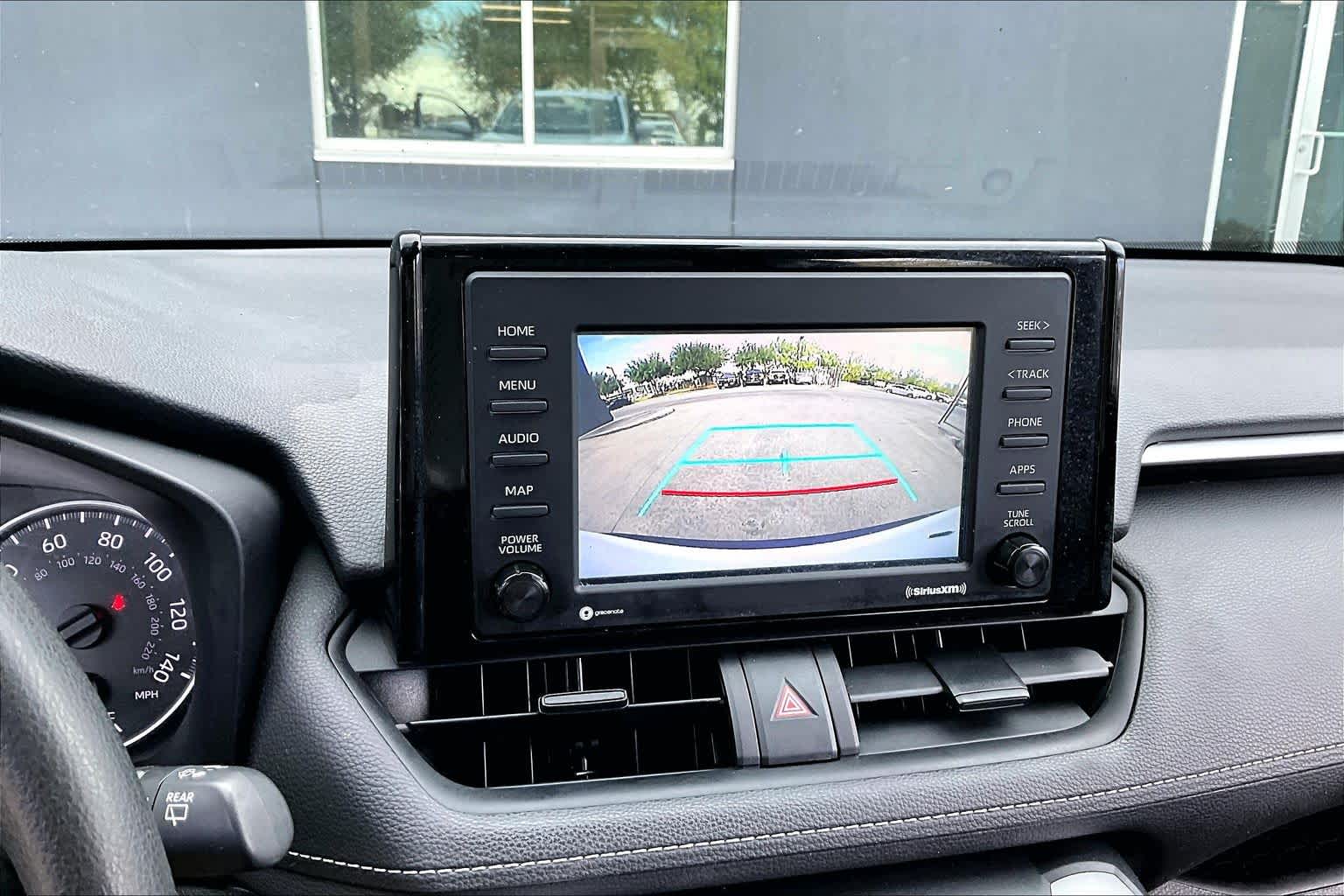 2021 Toyota RAV4 XLE Super White at AutoNation USA Houston