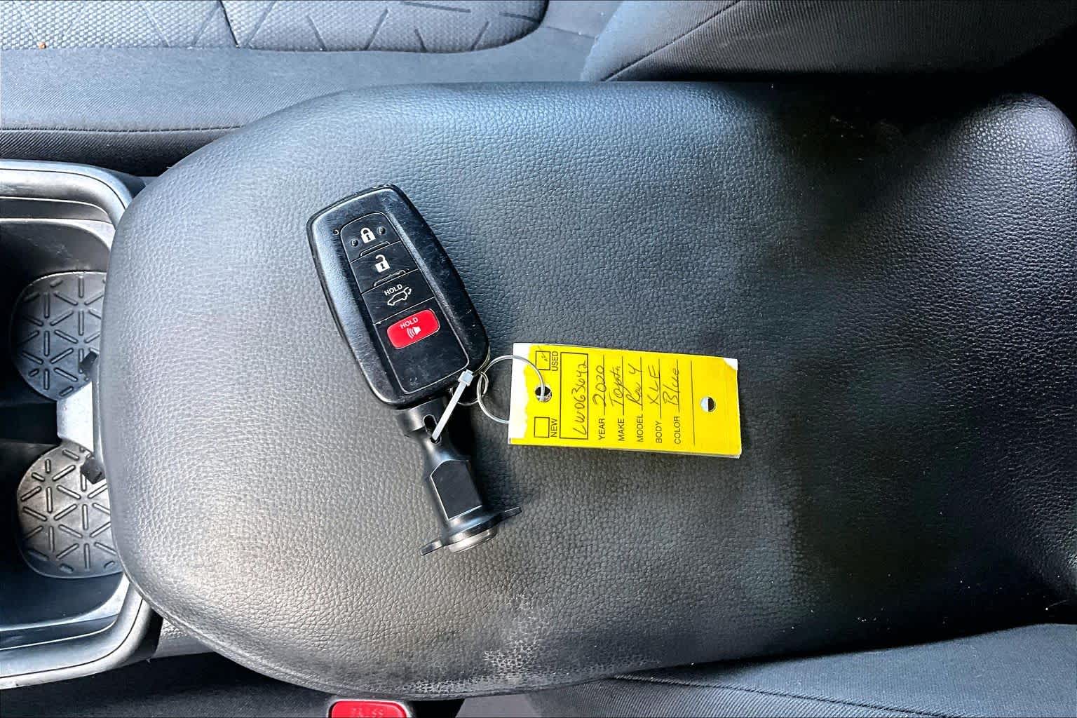 2020 Toyota RAV4 XLE Blueprint at Beck & Masten Kia
