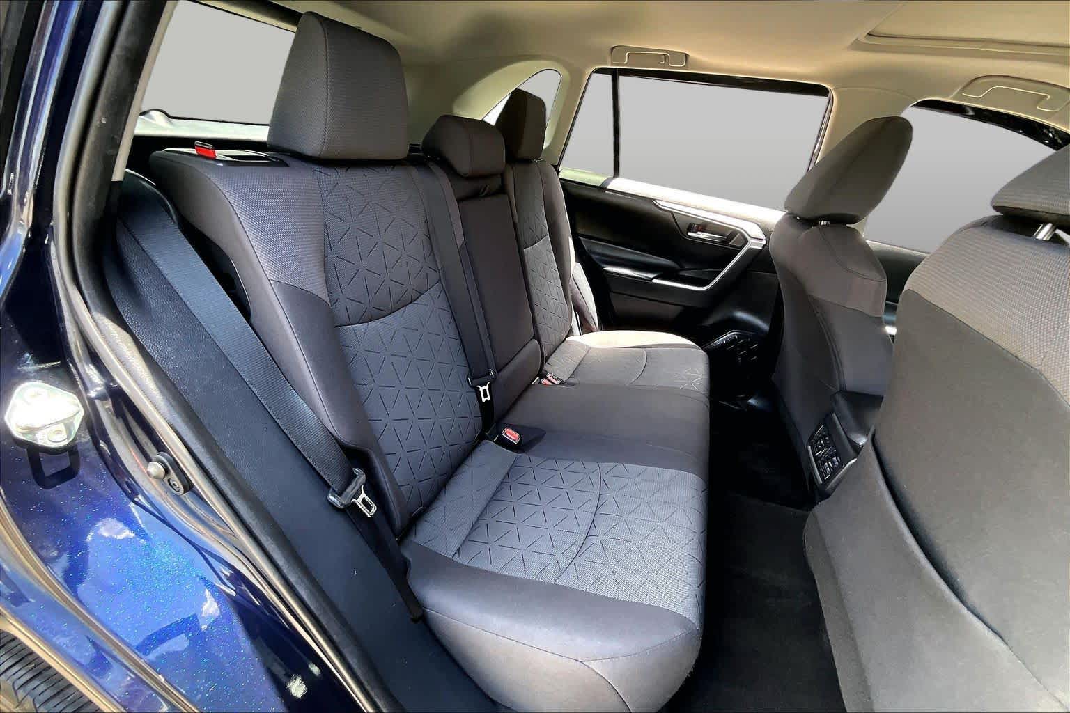 2020 Toyota RAV4 XLE Blueprint at Beck & Masten Kia