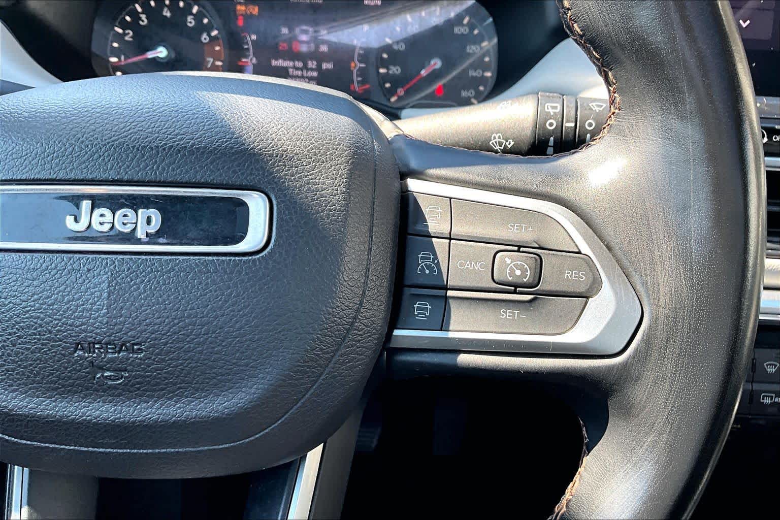 2022 Jeep Compass photo 23 of 33