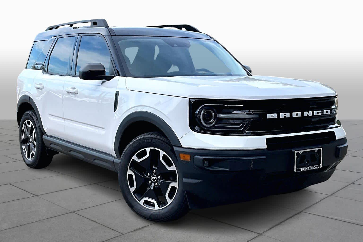 2022 Ford Bronco Sport Outer Banks Oxford White at Tomball Ford